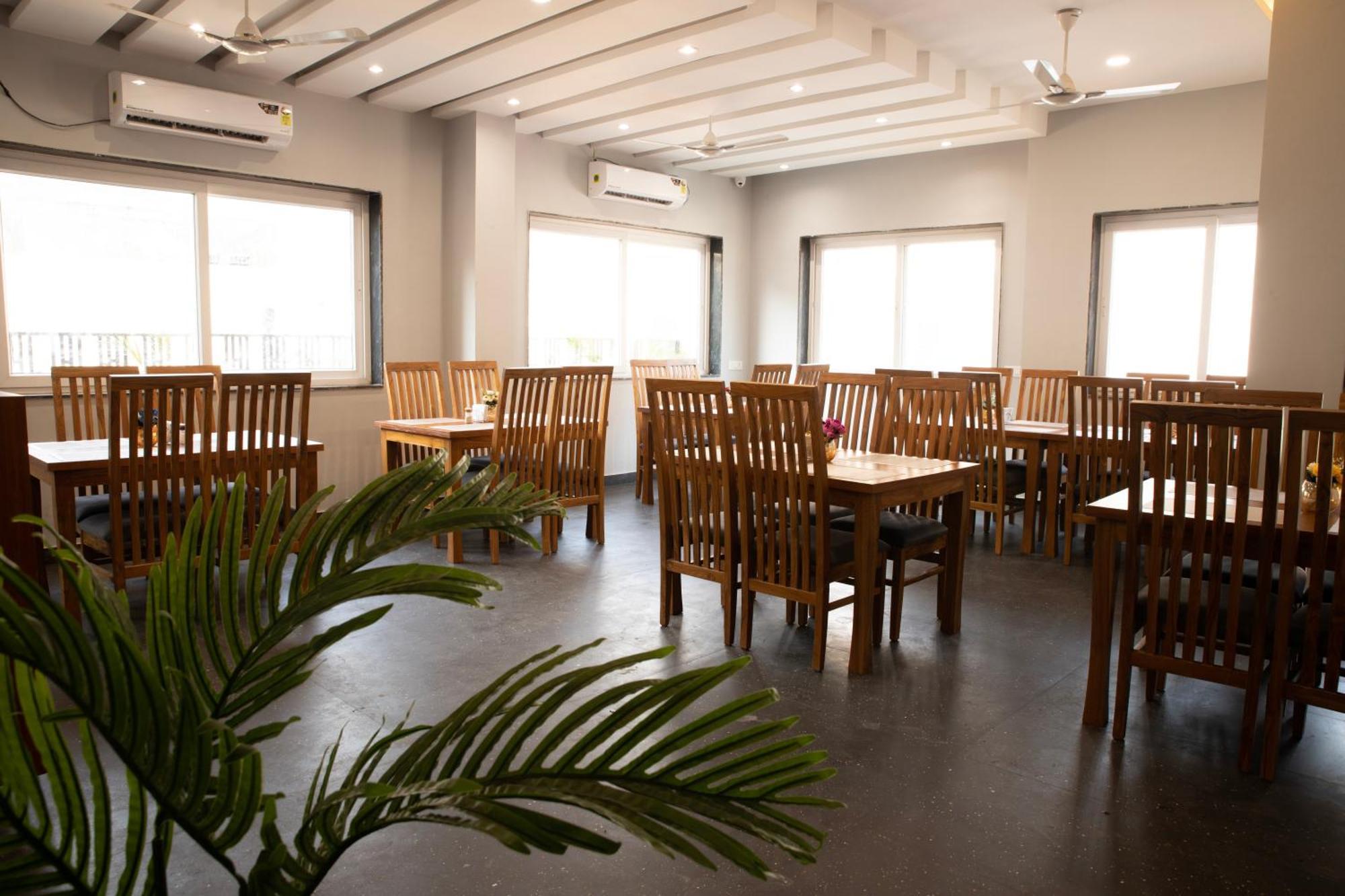 Perfectstayz Heritage Near Neem Beach Rishīkesh Екстериор снимка